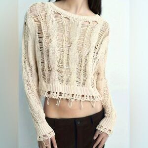 Zara Distressed Beige Laddered Knit Long Sleeve Crop Top Size Small